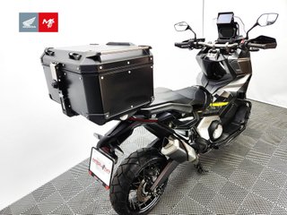 HONDA X-ADV 2024 18820 kms.