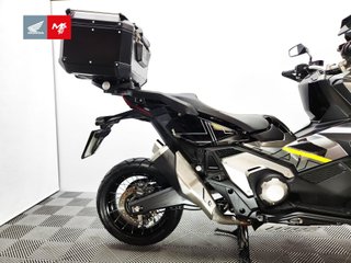 HONDA X-ADV 2024 18820 kms.