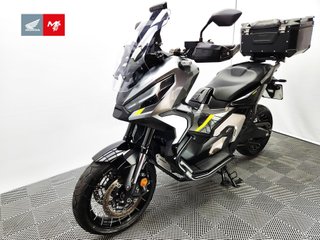 HONDA X-ADV 2024 18820 kms.