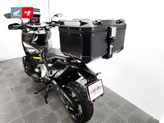 HONDA X-ADV 2024 18820 kms.