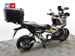 HONDA X-ADV 2024 18820 kms.