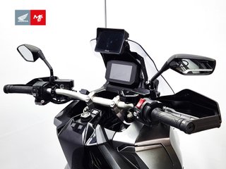 HONDA X-ADV 2024 18820 kms.