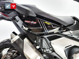HONDA X-ADV 2024 18820 kms.