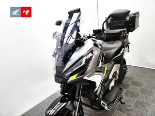 HONDA X-ADV 2024 18820 kms.