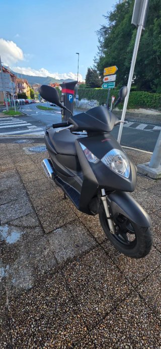 Honda Dylan 125cc Negra 5700km