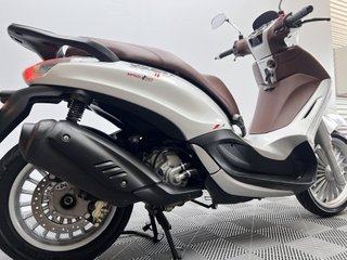PIAGGIO BEVERLY 300 2020 30465 kms.