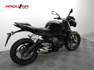 TRIUMPH STREET TRIPLE S 660 2018 18312 kms.