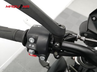TRIUMPH STREET TRIPLE S 660 2018 18312 kms.