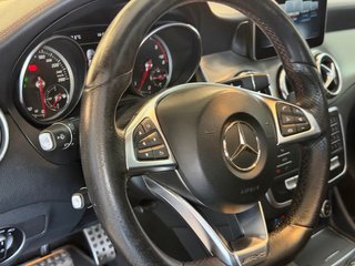 Mercedes CLA 220d ¡AMG PACKET!