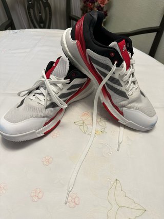 Deportivas Padel Adidas Blancas y Rojas