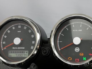 ROYAL ENFIELD INTERCEPTOR 650 2023 7390 kms.