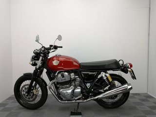 ROYAL ENFIELD INTERCEPTOR 650 2023 7390 kms.