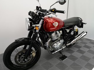 ROYAL ENFIELD INTERCEPTOR 650 2023 7390 kms.