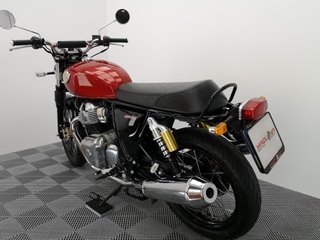 ROYAL ENFIELD INTERCEPTOR 650 2023 7390 kms.