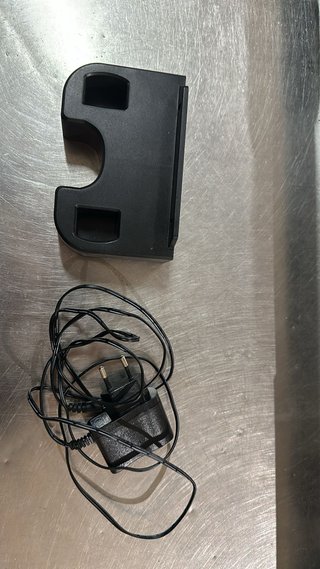 - Cecotec aspiradora escoba ultraligera digital