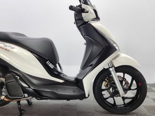 PIAGGIO MEDLEY S 125 2024 4982 kms.