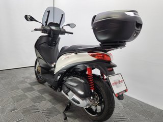 PIAGGIO MEDLEY S 125 2024 4982 kms.