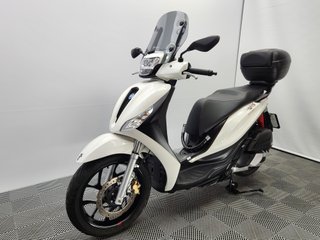 PIAGGIO MEDLEY S 125 2024 4982 kms.