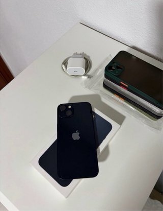 iPhone 13 256GB Negro/Azul Marino