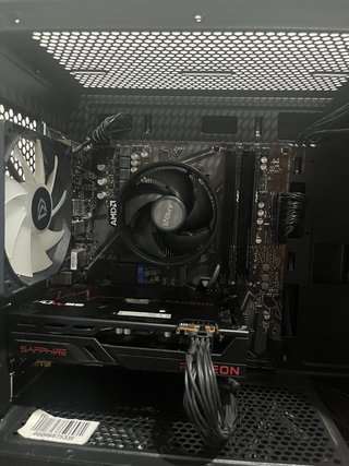 PC Gaming Ryzen 5 + RX 6600 8GB