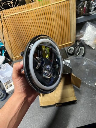 Faro LED Moto 7.5 Universal Cafe Racer