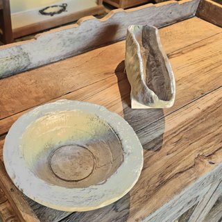 Alacena auxiliar de madera y cristal