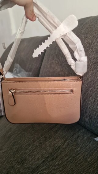 Bolso Guess Marrón Cadena Dorada