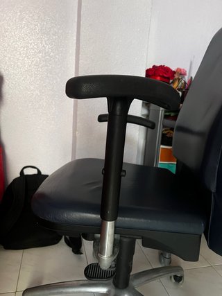 Silla de oficina ergonómica