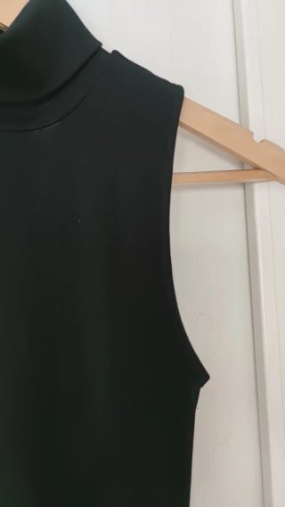 Vestido negro ajustado Zara Talla S