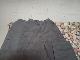 Pantalón de trabajo gris. Talla 44