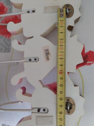 Perchero infantil, de pared con 3 figuras