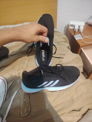 Zapatillas Adidas Negras y Azules