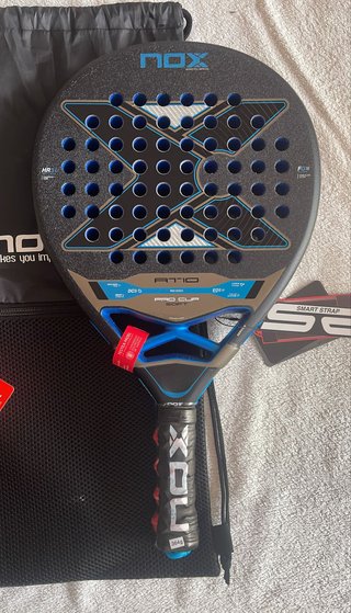 Pala Nox AT10 Pro Cup 2026 Soft Tapia