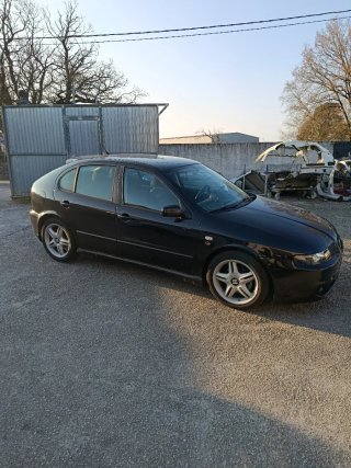 SEAT Leon 2004