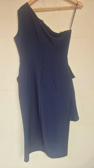 Vestido de fiesta azul y amarillo marca cayma