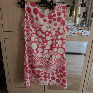 Vestido de fiesta con lunares