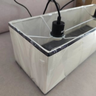 Lámpara de techo salón beige y negro