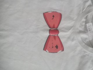 Camiseta blanca niña lazo rosa