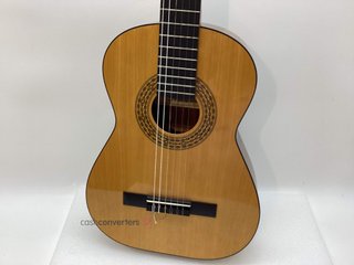 guitarra clasica admira fiesta