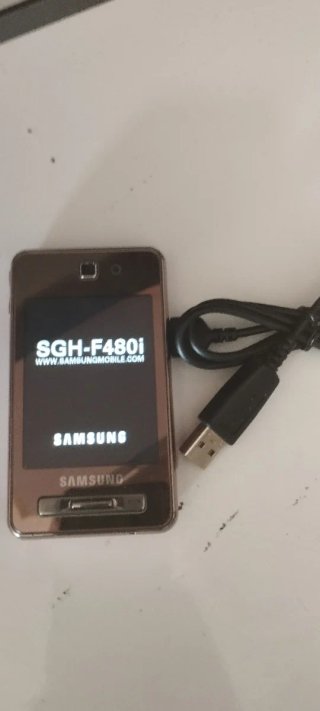 Móvil Samsung SGH-F480i