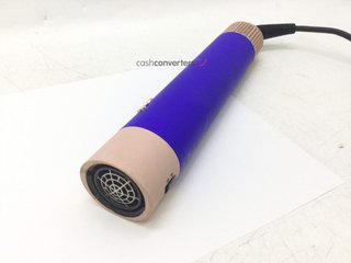 secador pelo dyson hs05