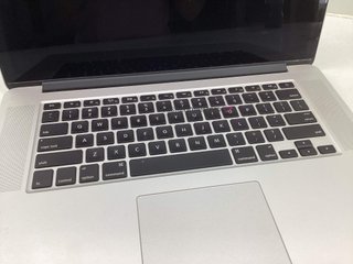 portatil apple apple macbook pro core i7 2.2 15 (2015) (a1398)