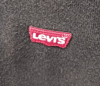 Sudadera Levi's con capucha negra