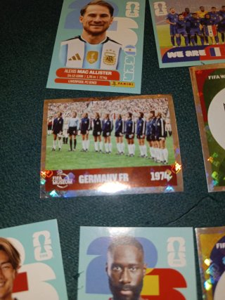 Cromos de fútbol variados