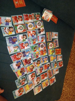 Cromos de fútbol variados