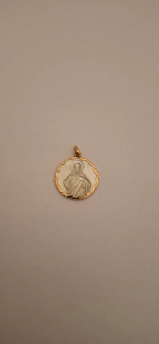 Colgante Oro 18k Nácar Sagrado Corazón