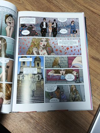 Cómic mona agent x