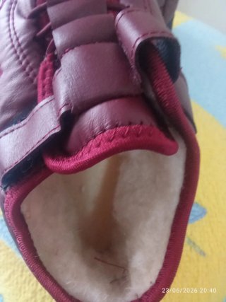 Botines rojos sin estrenar