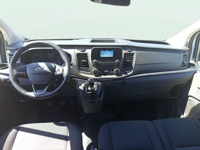 Ford Transit Custom 2023, foto 8