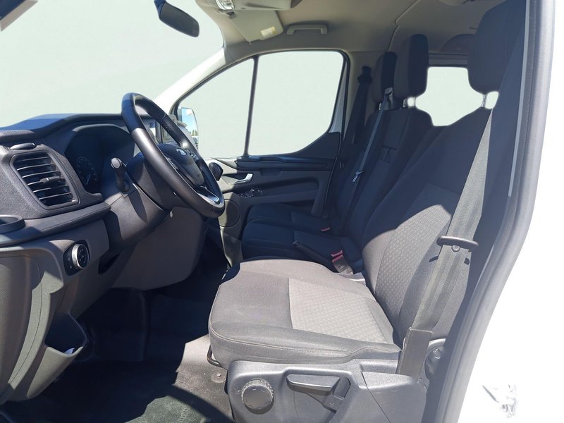 Ford Transit Custom 2023, foto 11